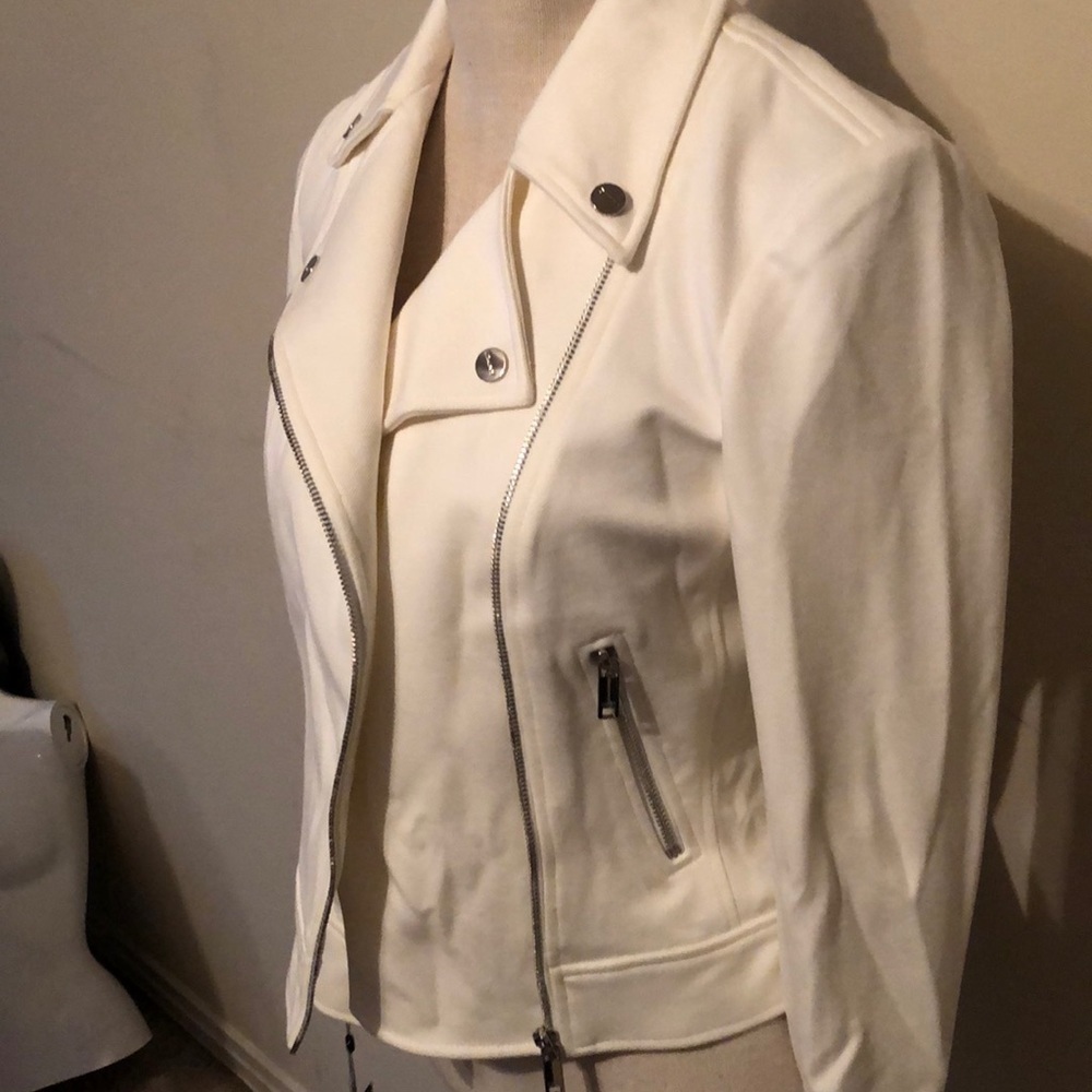 Dkny jacket, white, zipper front xs - Picture 5 of 10
